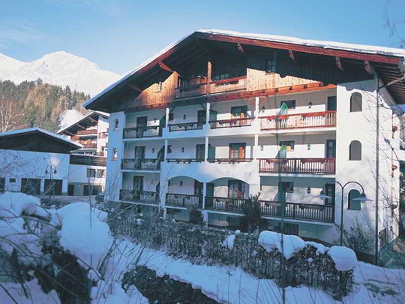 Hotel Neuwirt Kirchdorf in Tirol Exterior foto